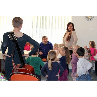 miniatura Děti přály seniorům ke Dni matek 6
