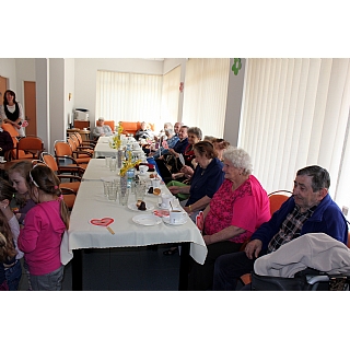 miniatura Děti přály seniorům ke Dni matek 19