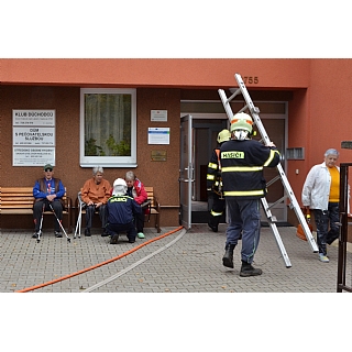 miniatura Hasiči zasahovali v domě s pečovatelskou službou ve Dvoře Králové nad Labem  10