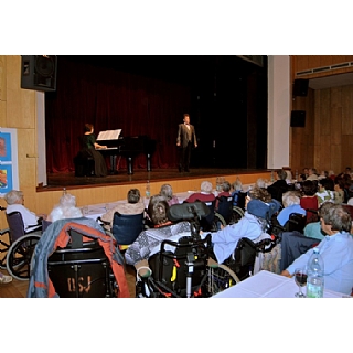 miniatura Den seniorů 2013, 2. října 14