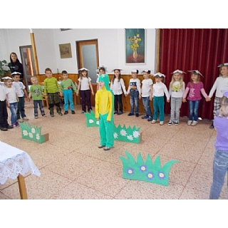 miniatura Oslavy Dne matek v domech s pečovatelskou službou dne 13. 5. 2014 17