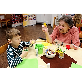 miniatura Setkání dětí a seniorů byla plná emocí a zážitků 17