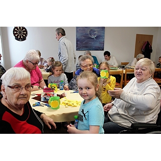 miniatura Setkání dětí a seniorů byla plná emocí a zážitků 24